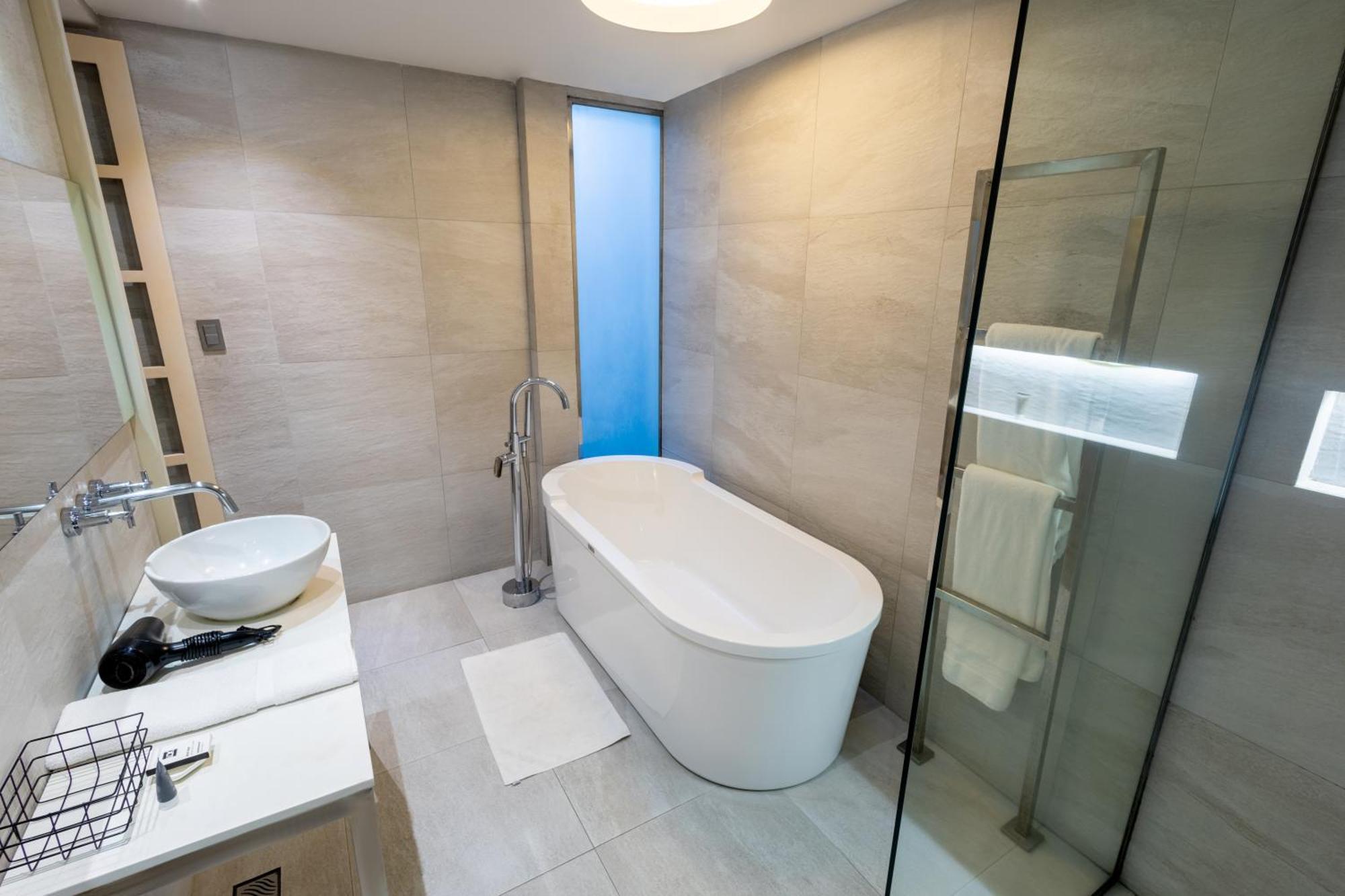 Cosmopolitano Hotel Boutique Santa Cruz de La Sierra Eksteriør bilde Bathroom